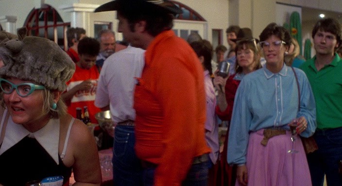 Texas.Chainsaw.Massacre.2.1986.hdrip_[1.46][(027016)20-20-34].PNG