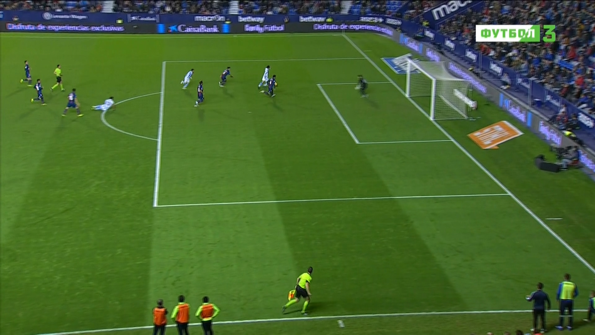 Чемпионат Испании 2018-2019 12-й тур Обзор тура Матч! Футбол 3 HD.ts_20181113_001454.096.jpg