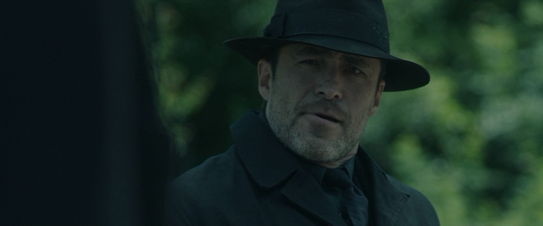 Проклятие монахини_(2018)_HDRip-AVC_[-=DoMiNo=-].mkv_20181128_165318.524.png