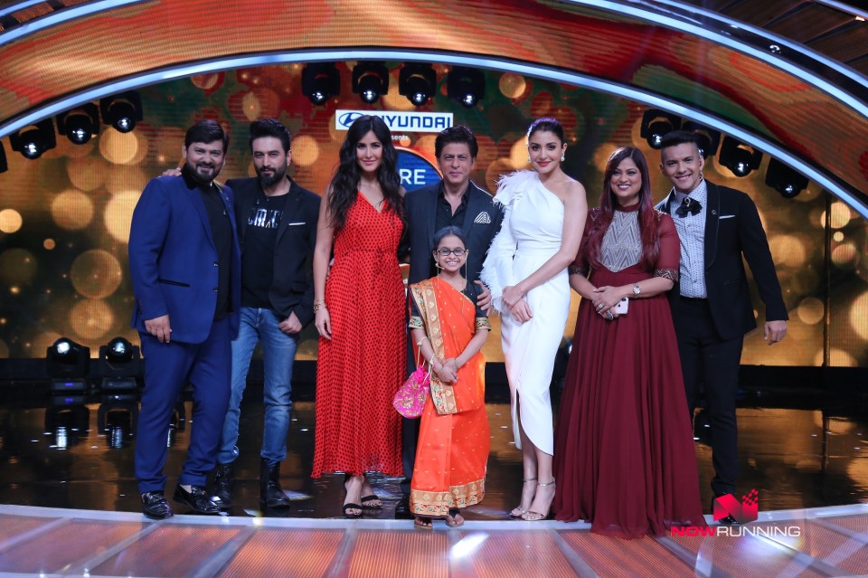 shah-rukh-khan-anushka-sharma-promote-zero-sa-re-ga-ma-pa-7.jpg