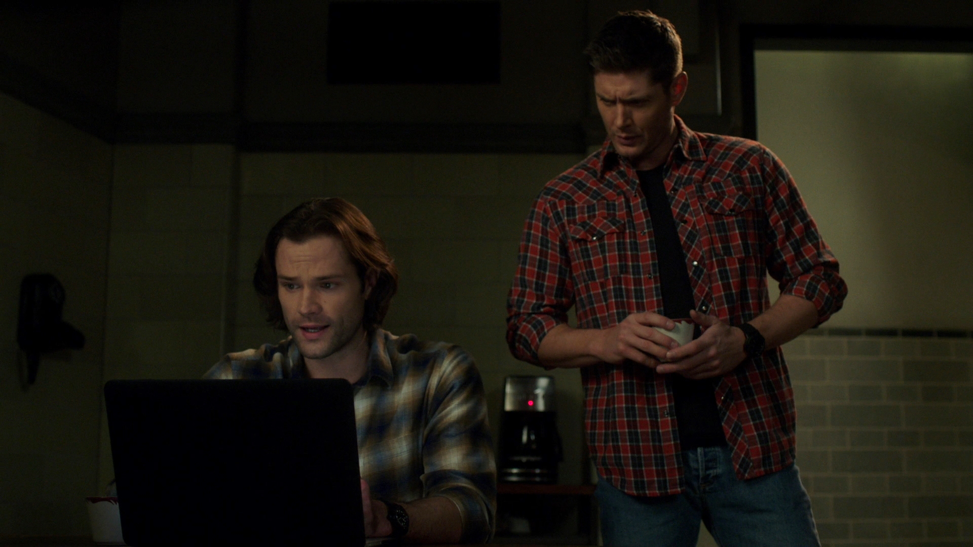 Supernatural.S14E16.Dont.Go.in.the.Woods.mkv_snapshot_05.30.842.jpg