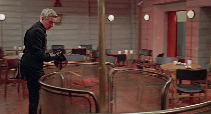 Fahrenheit_451_1966_MVO_ORT_Original_Eng_Sub_Rus_Eng.BDRip-AVC_by_Indigo-child.mkv_snapshot_00.55.21_[2019.04.04_21.30.4.png
