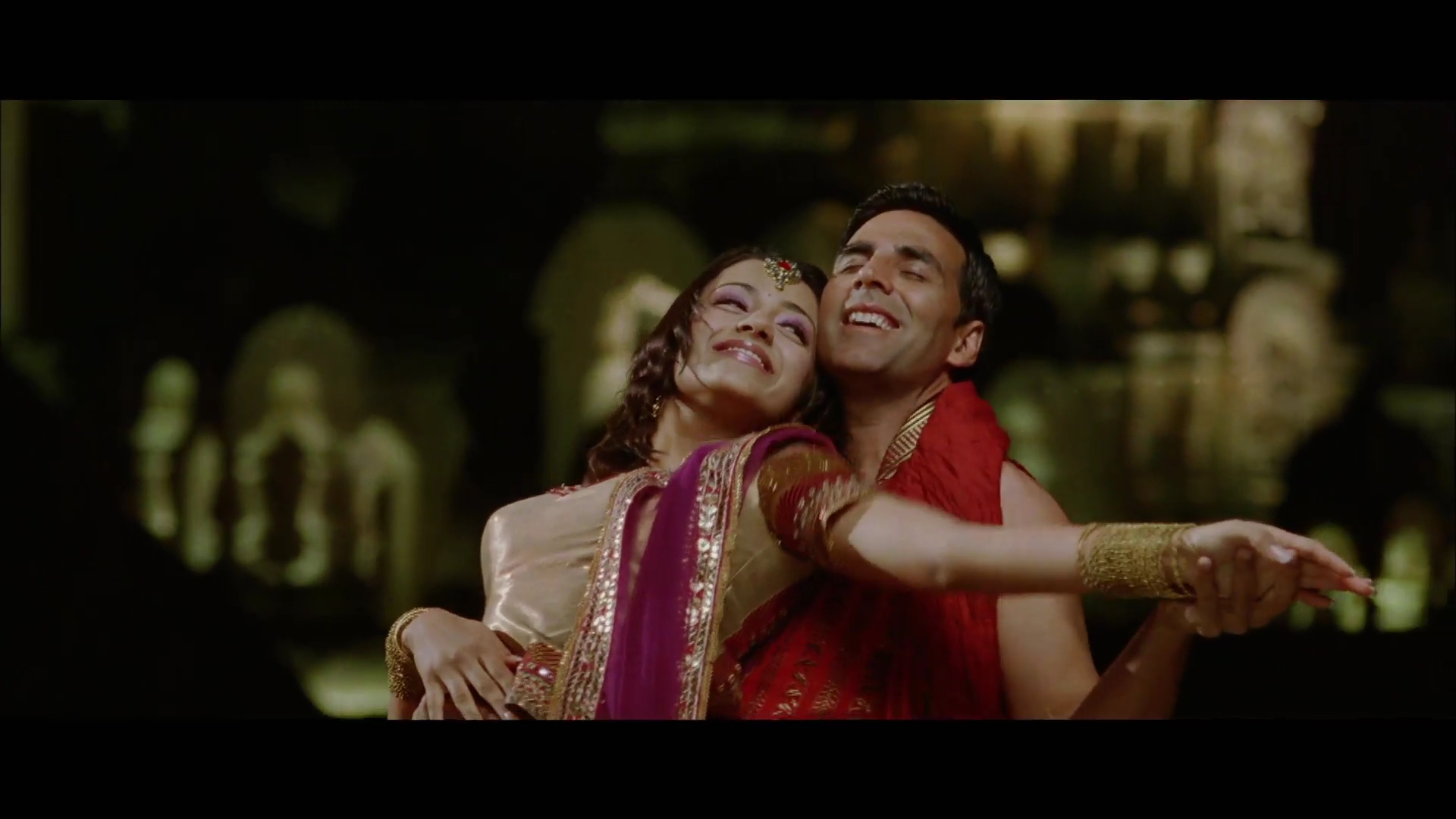 2010 - Khatta Meetha -4- Sajde Kiye Hain Lakhon_1080p.mkv16791.jpg