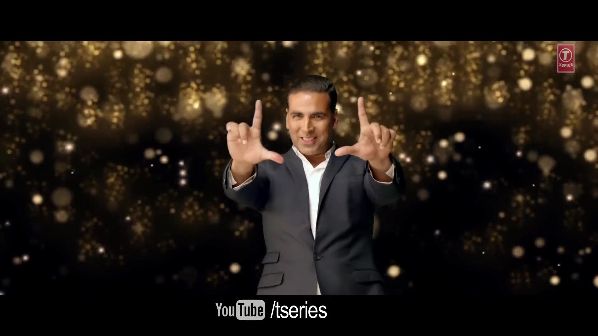 2013 - Bombay Talkies - Apna Bombay Talkies_1080p_YT.mp49142.jpg