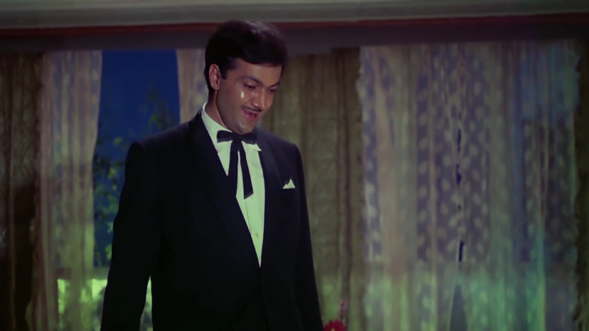 Jhuk.Gaya.Aasman.1968.WEBHDRip.1080p.AVC[(223457)20-31-21].JPG