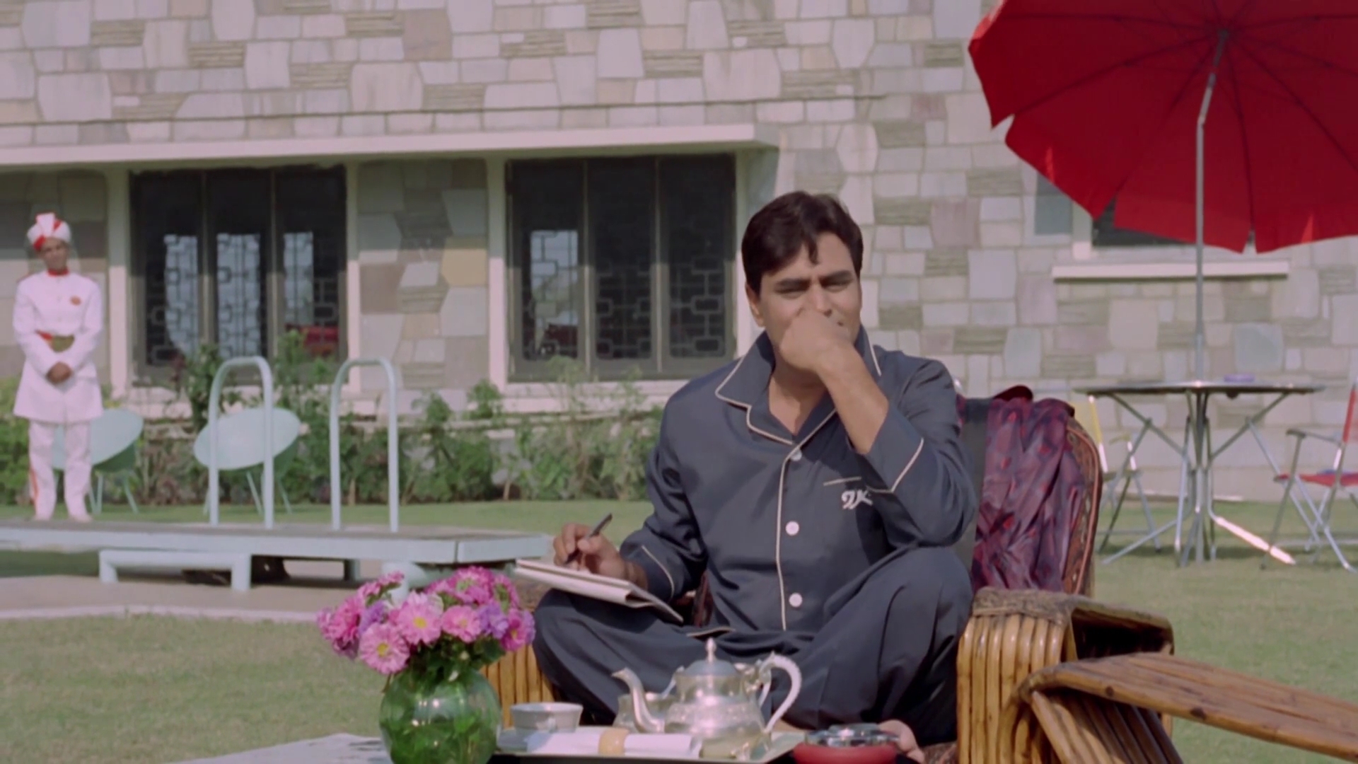 Jhuk.Gaya.Aasman.1968.WEBHDRip.1080p.AVC[(133265)20-30-00].JPG