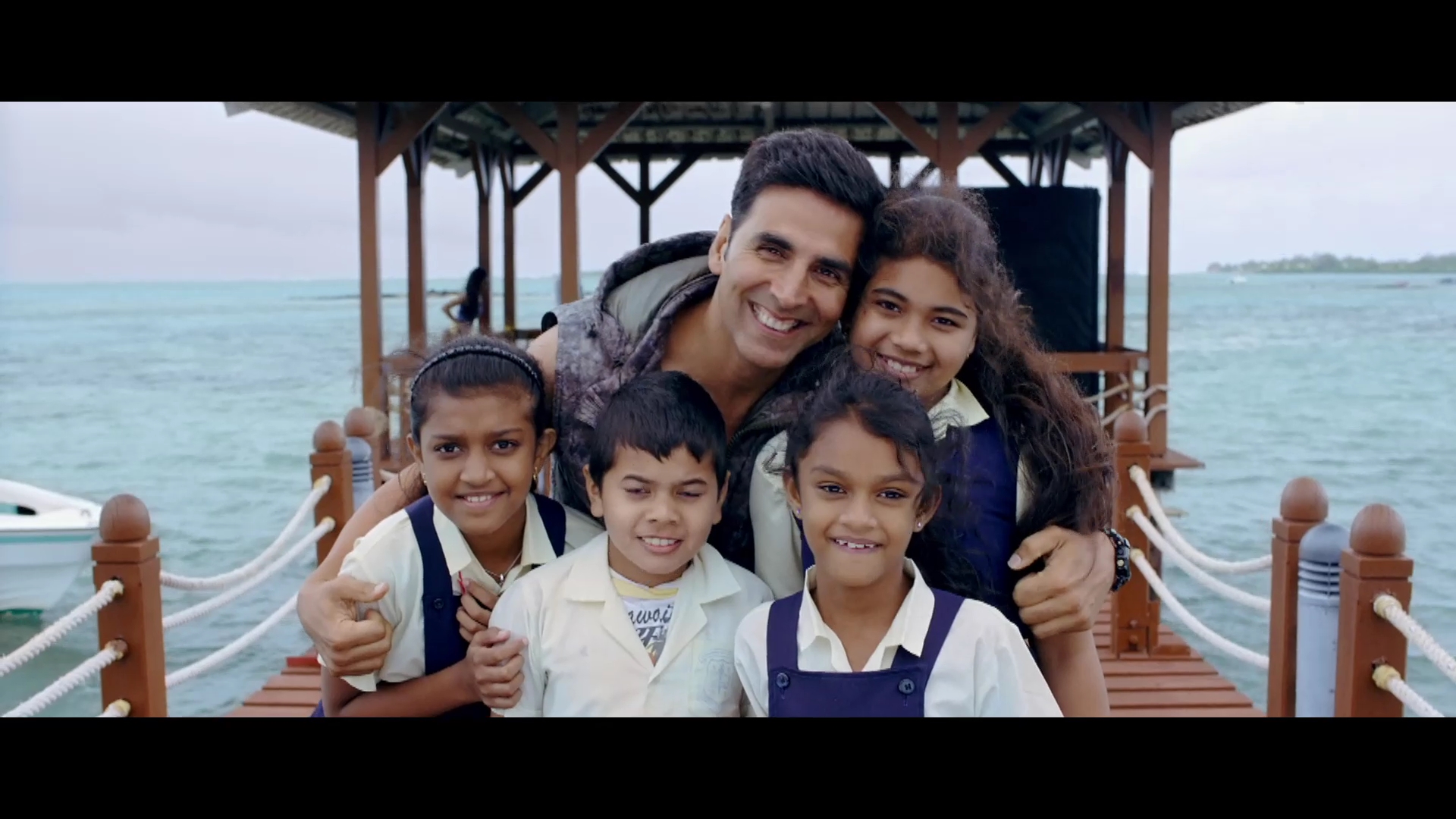 2014 - The Shaukeens_ENG_1080p (1).mkv2292.jpg