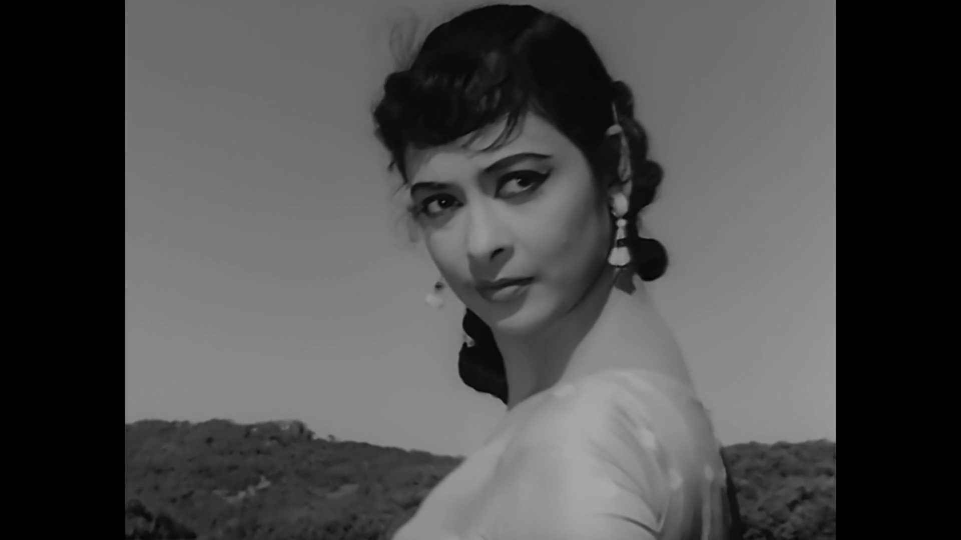 Watch Aap Ki Parchhaiyan (1964) Hindi Drama Full Movie Online Free in HD _ ZEE5 (1)[(054546)01-09-33].JPG