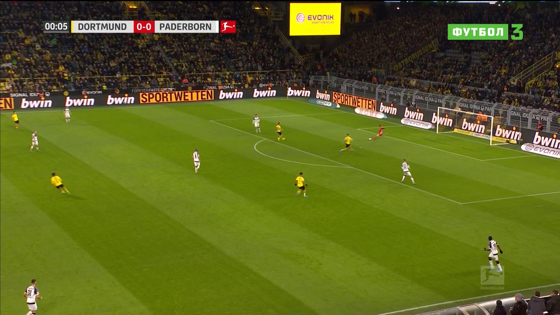 Чемпионат Германии 2019-2020 12-й тур Боруссия (Дортмунд) - Падерборн Матч! Футбол 3 HD.ts_20191123_141342.563.jpg