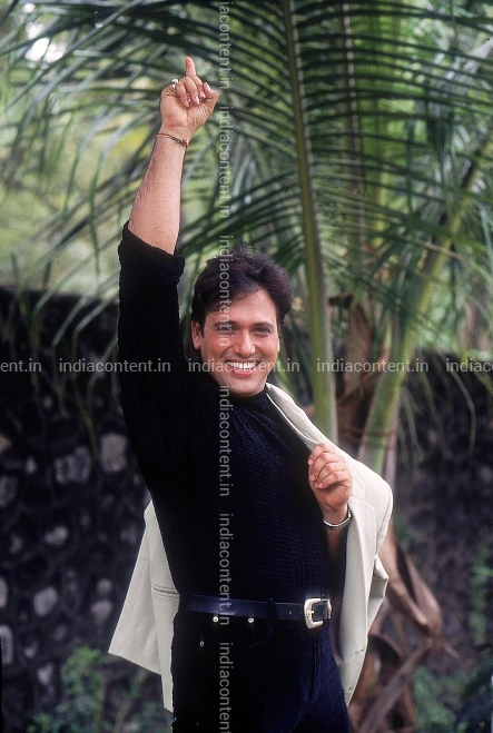 659-film-actor-govinda-during-a-photo-shoot-in-image-88005500_20181204_085.webp