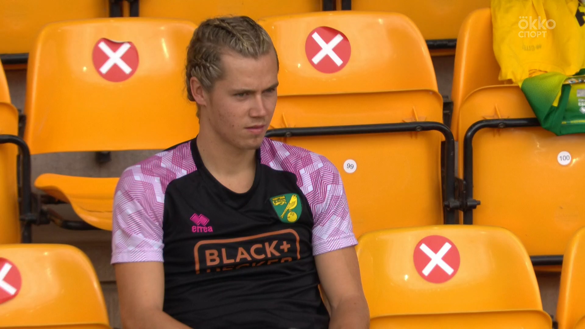 Чемпионат Англии 2019-2020 35-й тур Норвич Сити - Вест Хэм Okko Спорт.mkv_20200712_135518.842.jpg