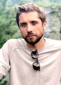 Роман Маякин