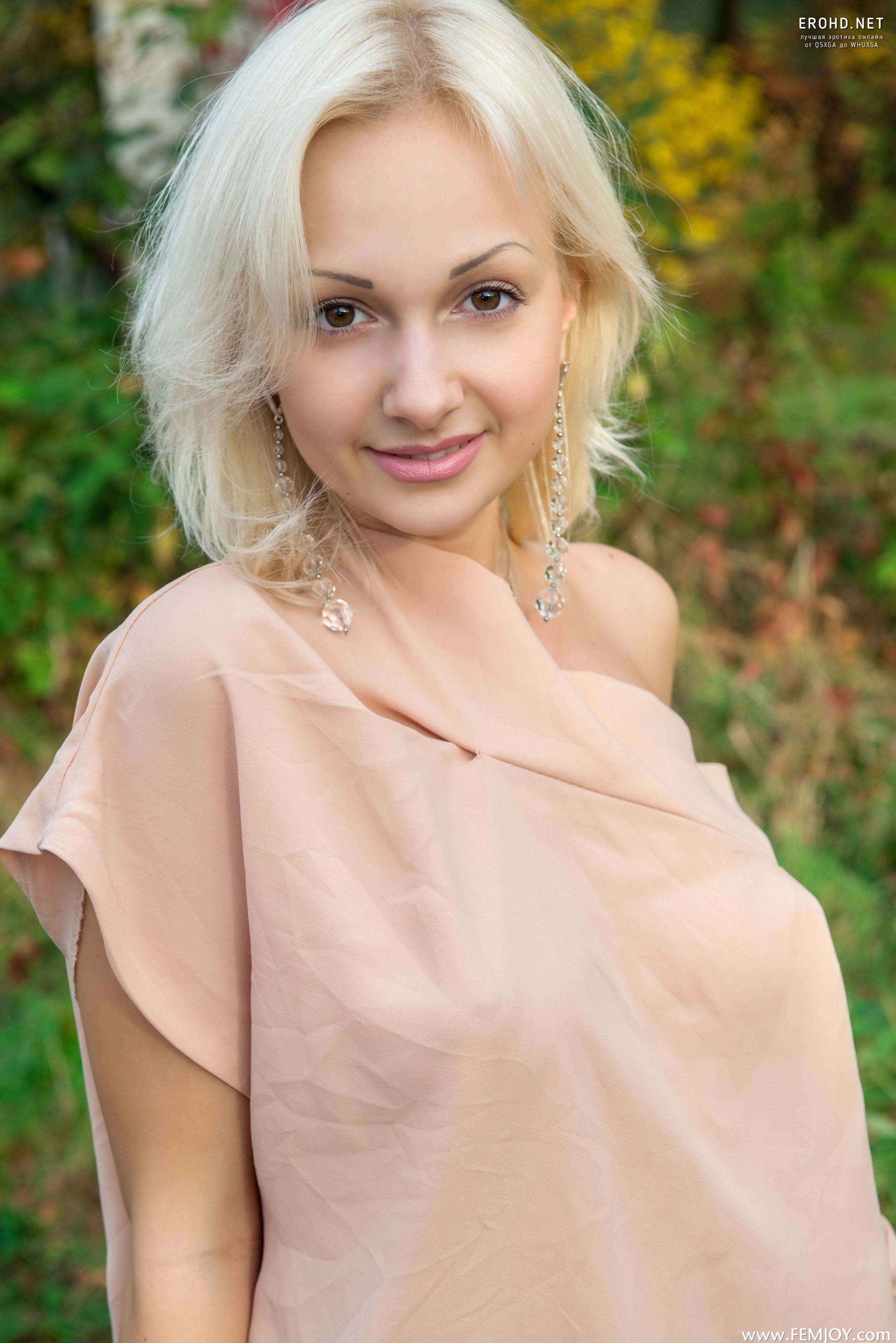 Irene_Z_-_Perfect_Day_-_Photo_2_erohd.net.jpg