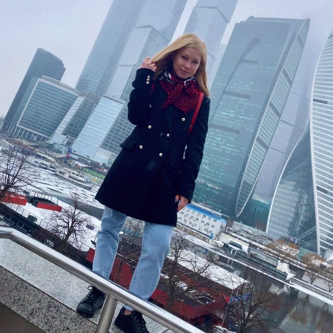 https://i2.imageban.ru/out/2021/03/16/22a09b08660d4a4b1efe4aa4147b5634.jpg