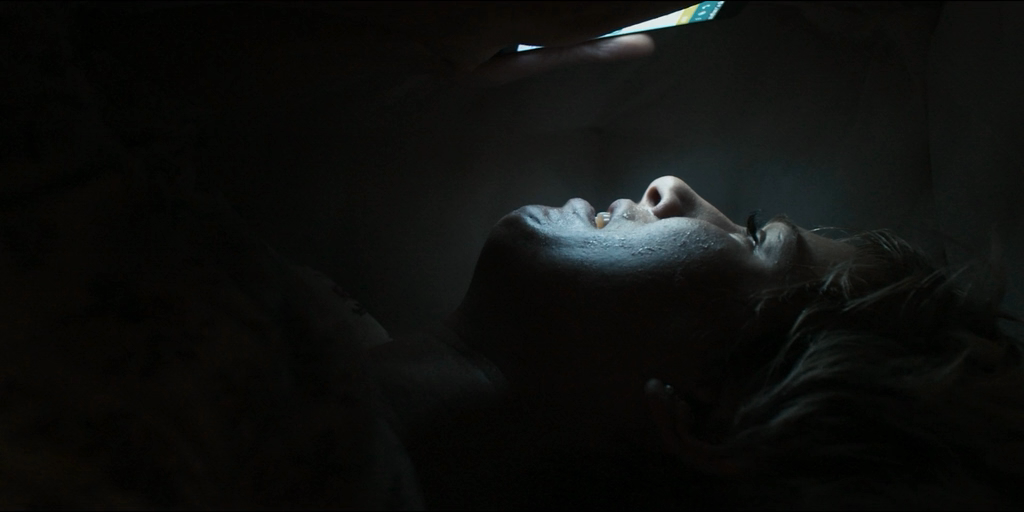 The 100 Candles Game.2020.DUB.iTunes.WEB-DLRip-AVC_wolf1245_MediaBit.mkv_20210328_153715.732.png