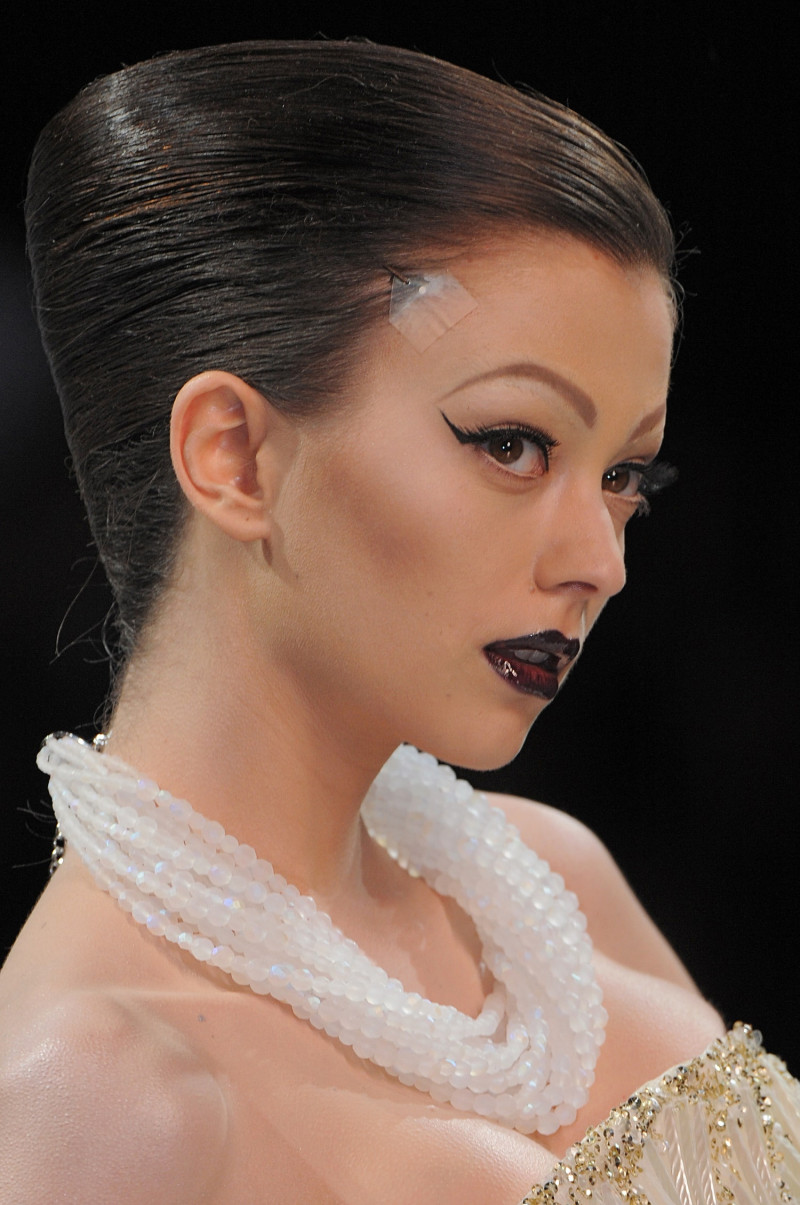 christian-dior-fall-2008-couture-details-00700h-morgane-dubled.jpg