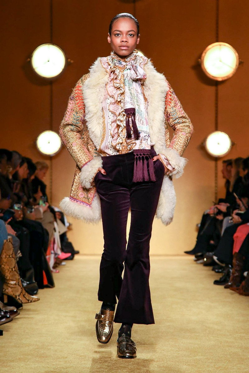 Zimmermann-RTW-FW20-New-York-3527-1581338864.jpg