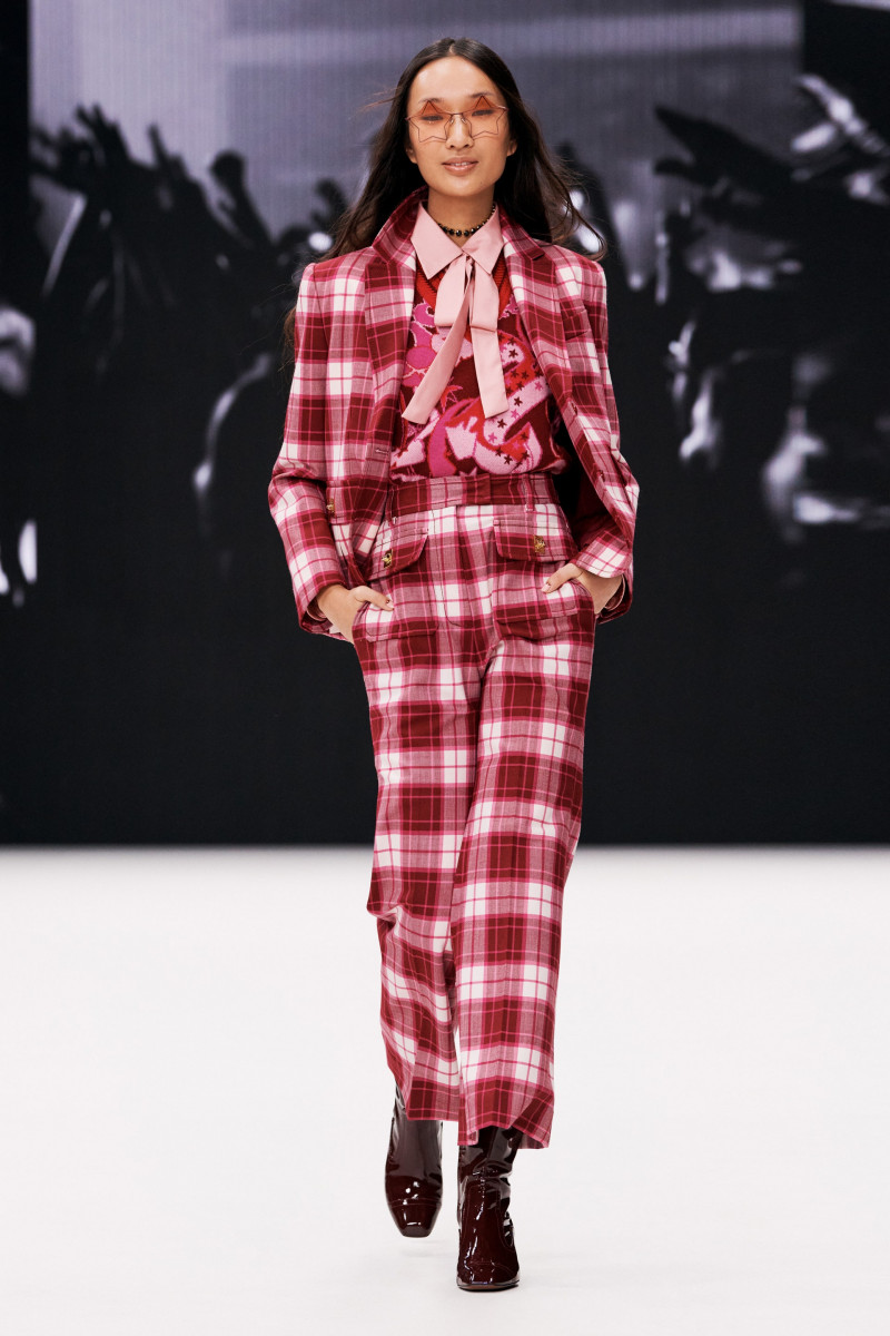 00010-Zimmermann-Fall-21-RTW.jpg