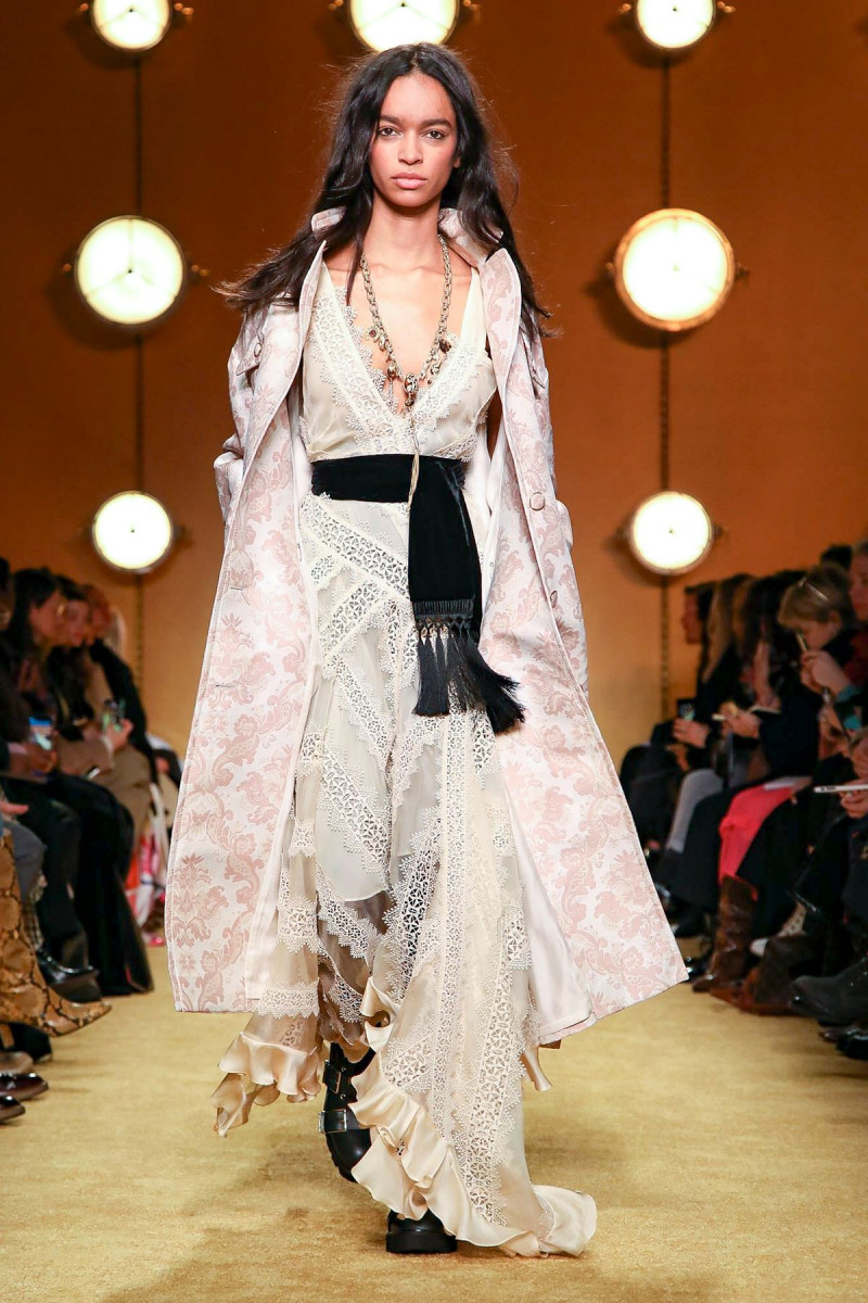 Zimmermann-RTW-FW20-New-York-3418-1581338726.jpg
