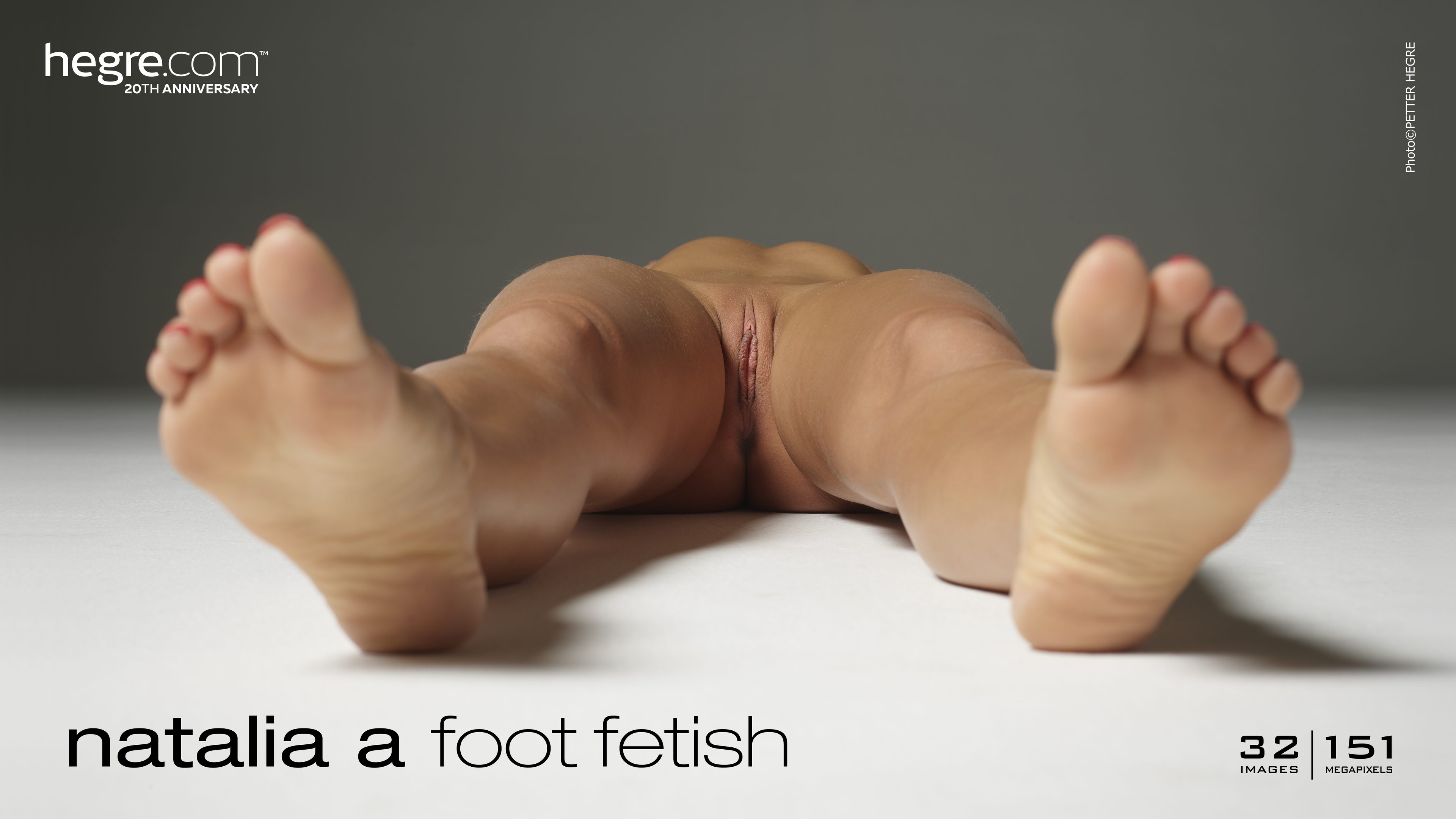 A Foot Above the Rest: The Very Best 1 Foot CM Foot Galleries!