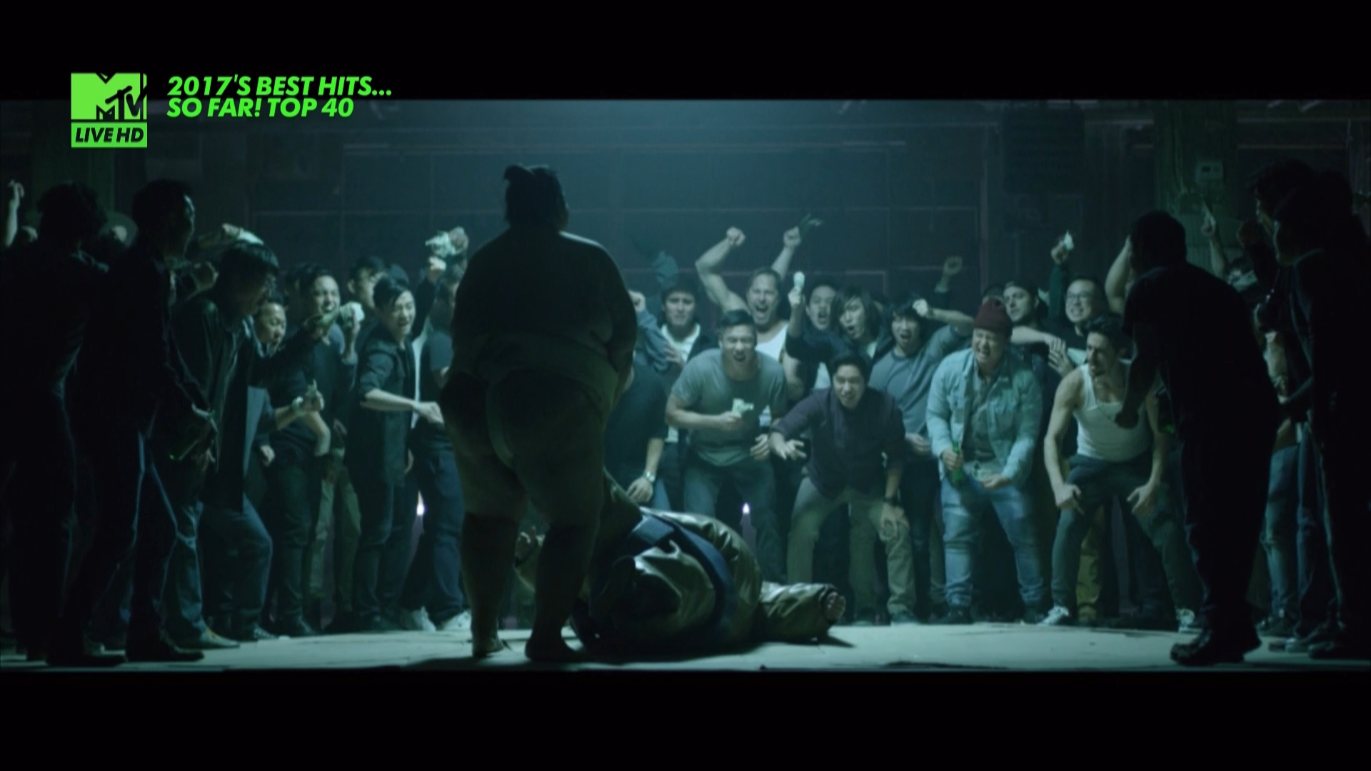 Ed Sheeran - Shape Of You [MTV Live HDTV](2017).ts_20220506_150842.818.png