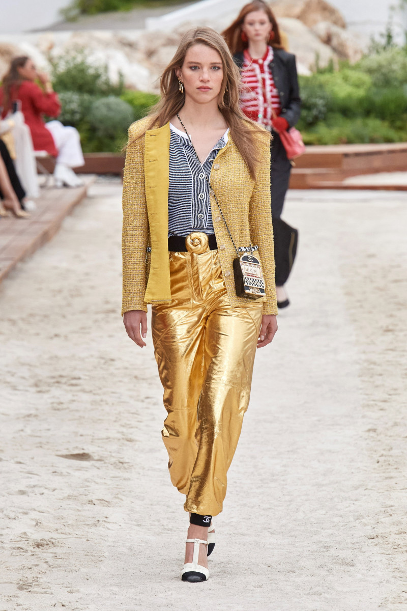 00011-chanel-resort-2023-monaco-credit-gorunway.jpg