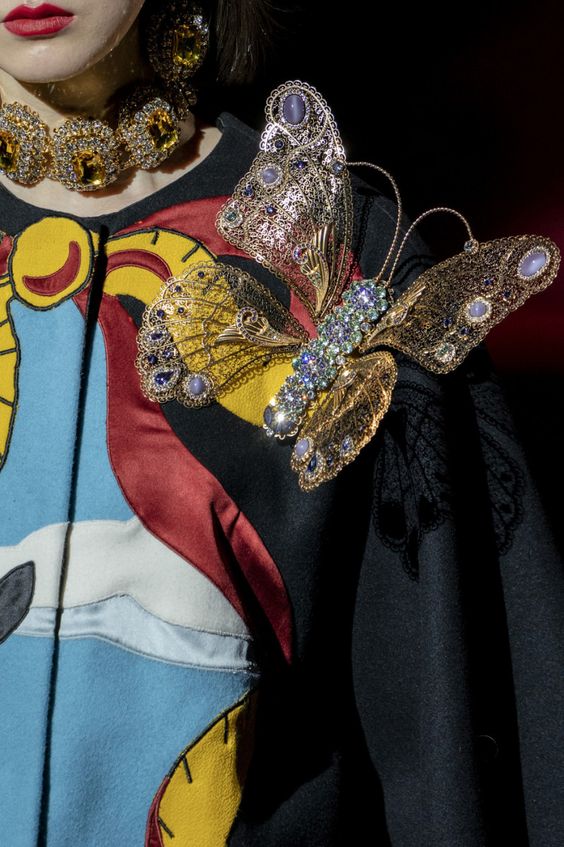 Dolce+Gabbana+Fall+2019+Details+5XA1g8UOprkx.jpg