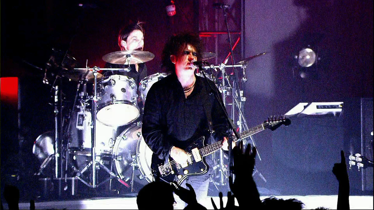 The Cure Trilogy Live in Berlin 2002 720p Blu-ray DTS x264-SSG.mkv_20220817_121322.020.png