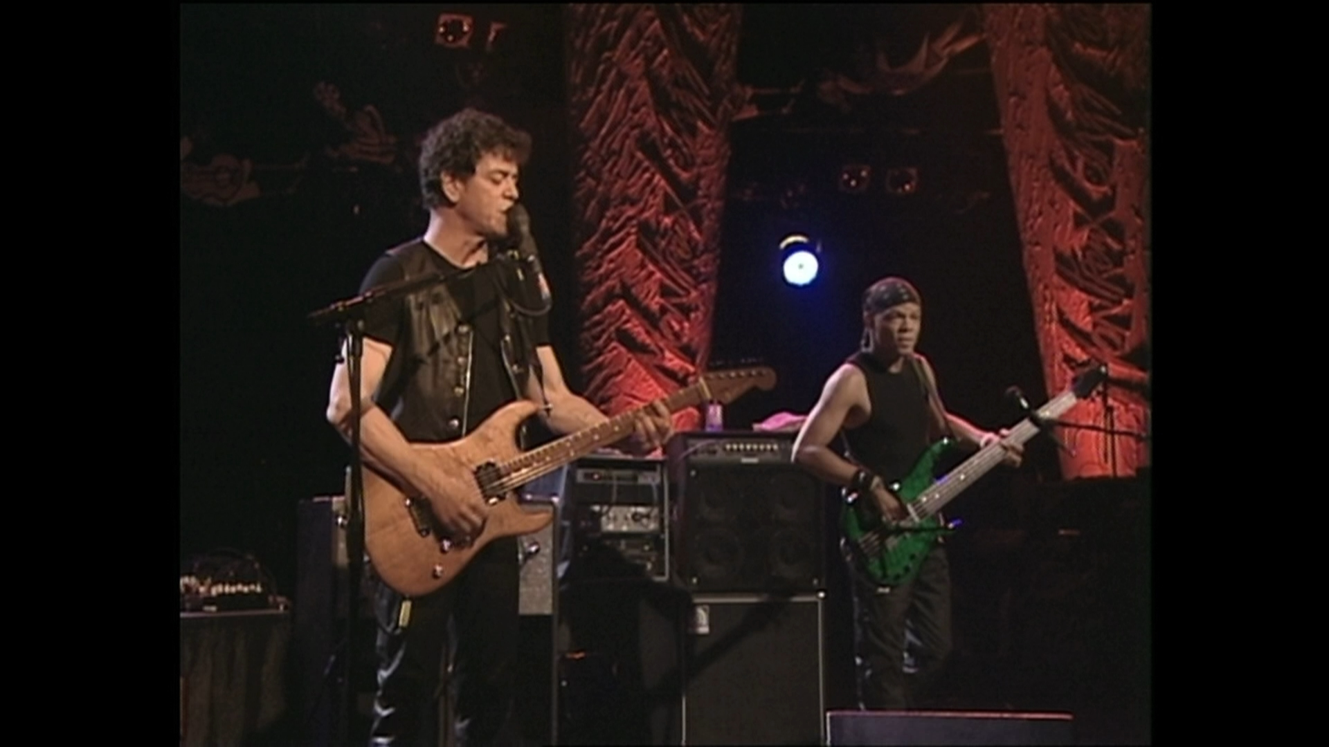 Lou Reed - 'Classic Albums Transformer'  'Live At Montreux 2000'_20220822_150007.800.png