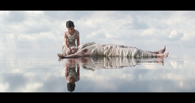 Thor.Love.and.Thunder.2022.IMAX.WEB-DLRip-AVC.ExKinoRay.mkv_snapshot_01.44.03.654.png