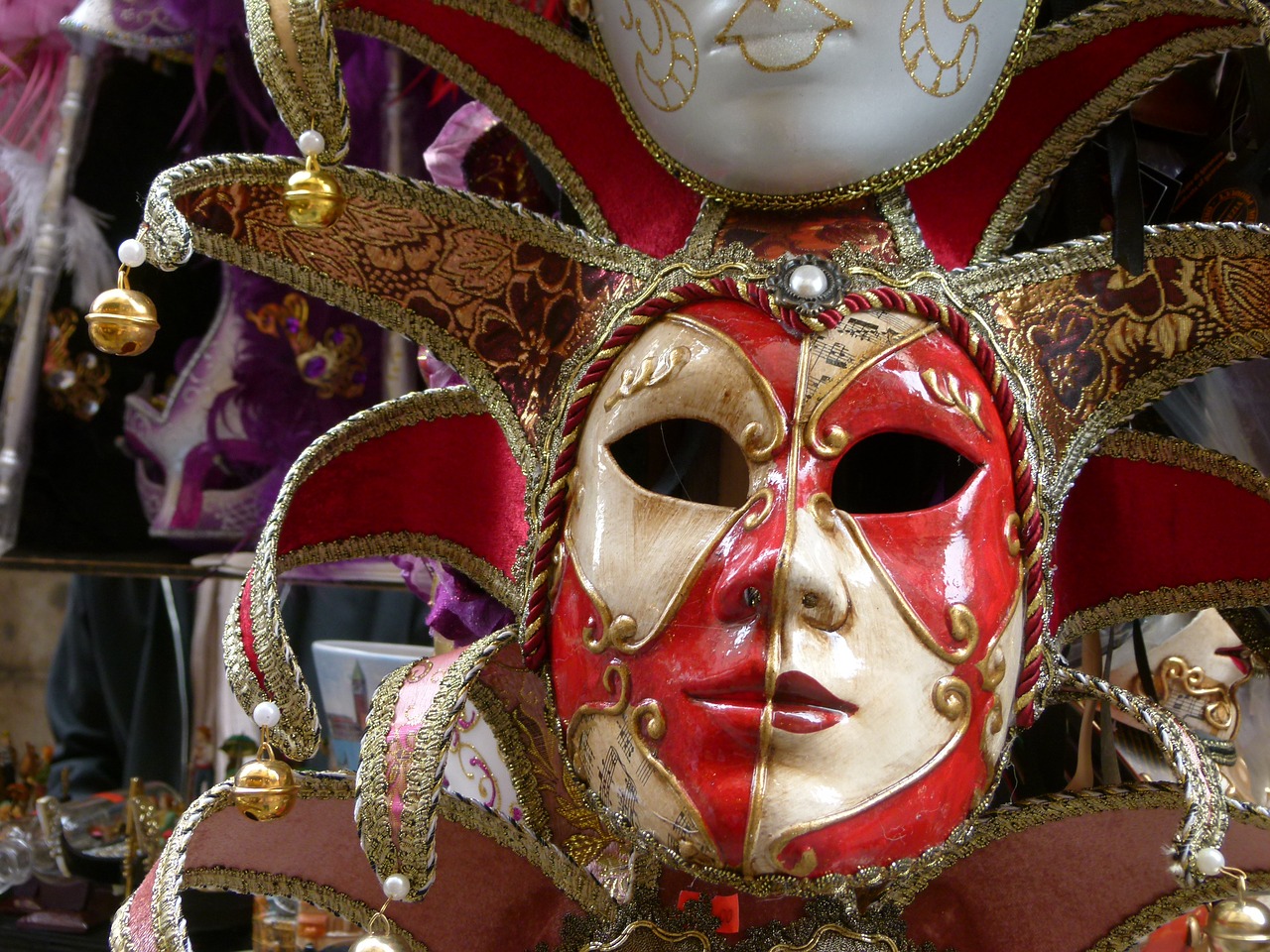Итальянские маски карнавальные
