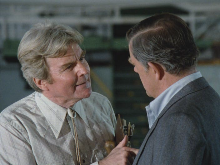 Tarantulas.The.Deadly.Cargo.1977.BDRip.avi_snapshot_00.52.48.png