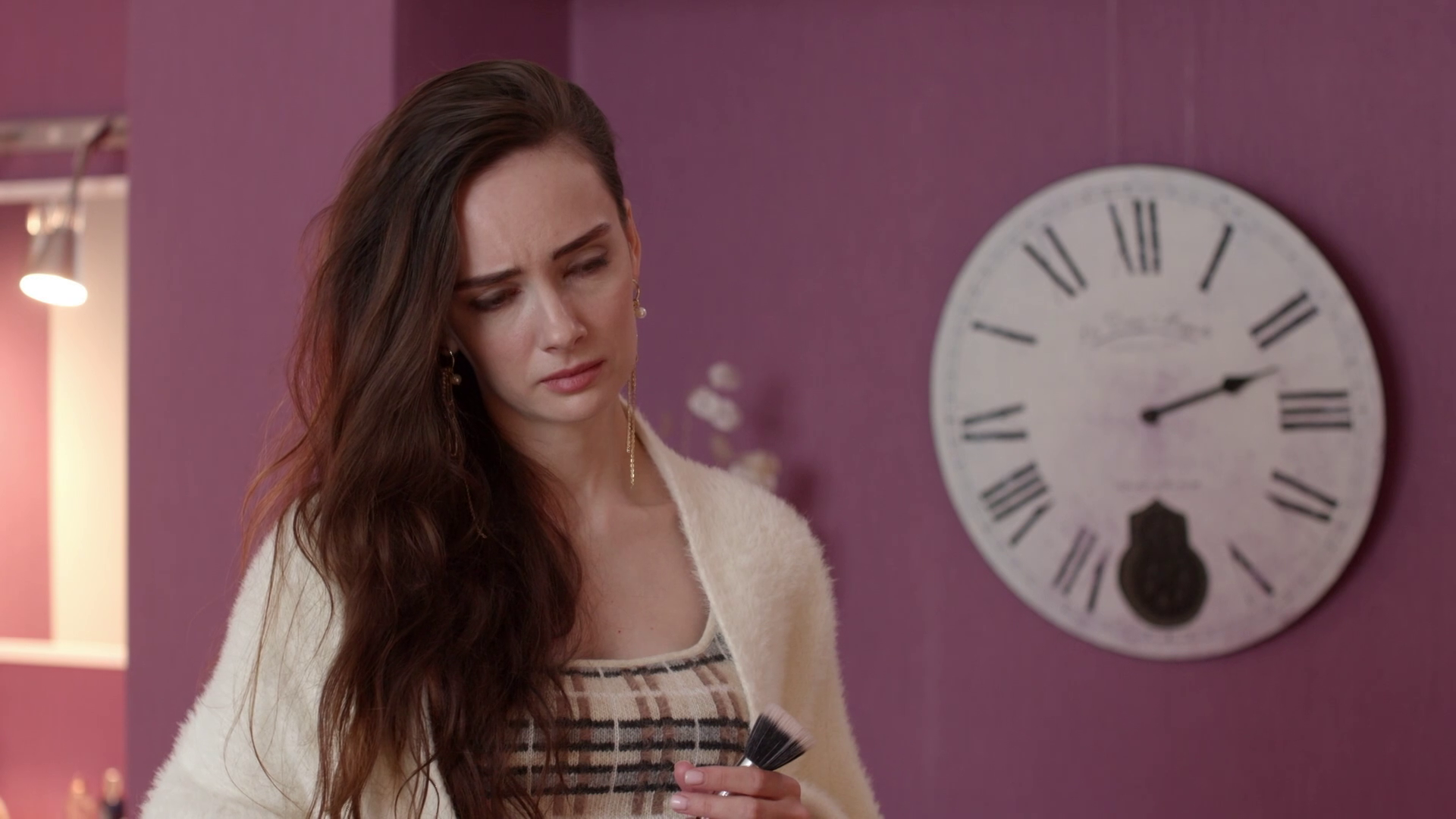 Судьба на лестничной клетке (2022) WEBRip [H.264/1080p] (сезон 1, серии ...