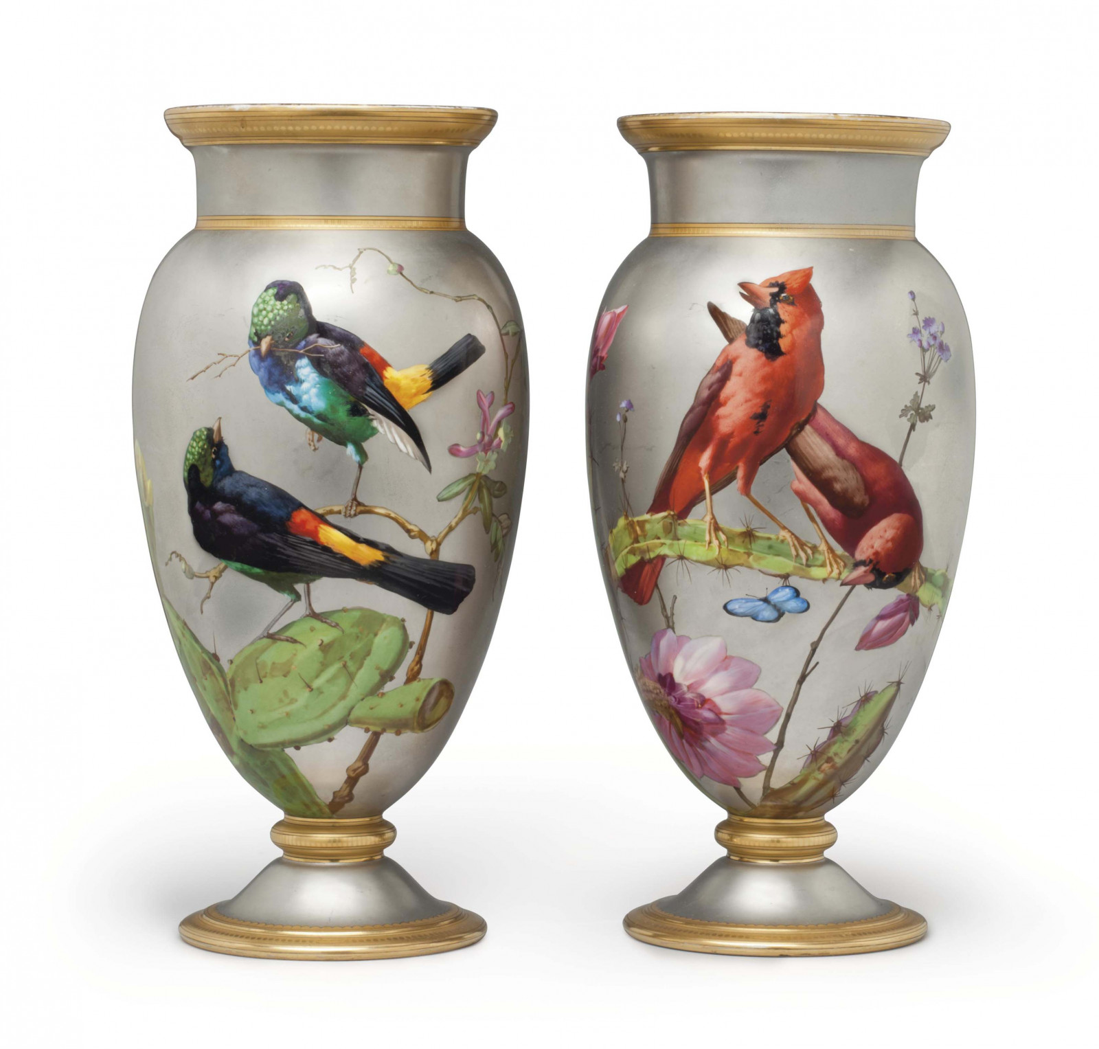 A PAIR OF PARIS PORCELAIN PLATINUM-GROUND VASES.jpg