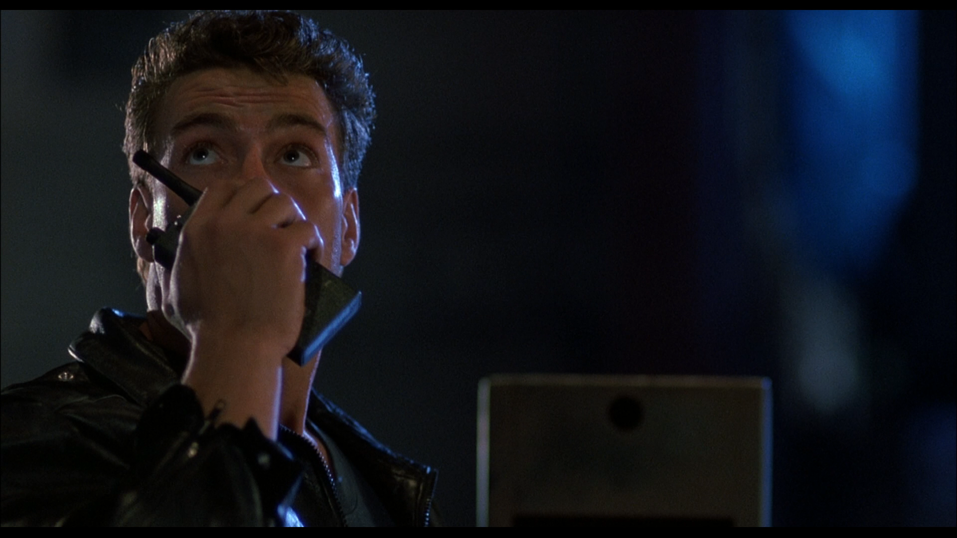 Order.na.smert.1990.1080p.BluRay.Remux.Kinozal-Райдэн.mkv_snapshot_00.02.46_[2023.04.08_13.16.45].png