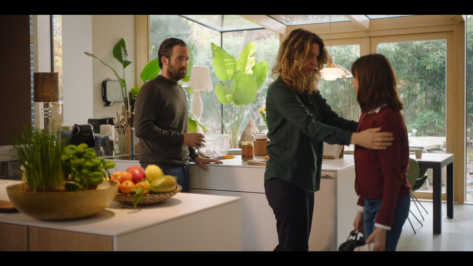 Lieve.Mama.S01.E01.2020.WEB-DL.1080p.ExKinoRay.mkv_snapshot_00.50.19.png