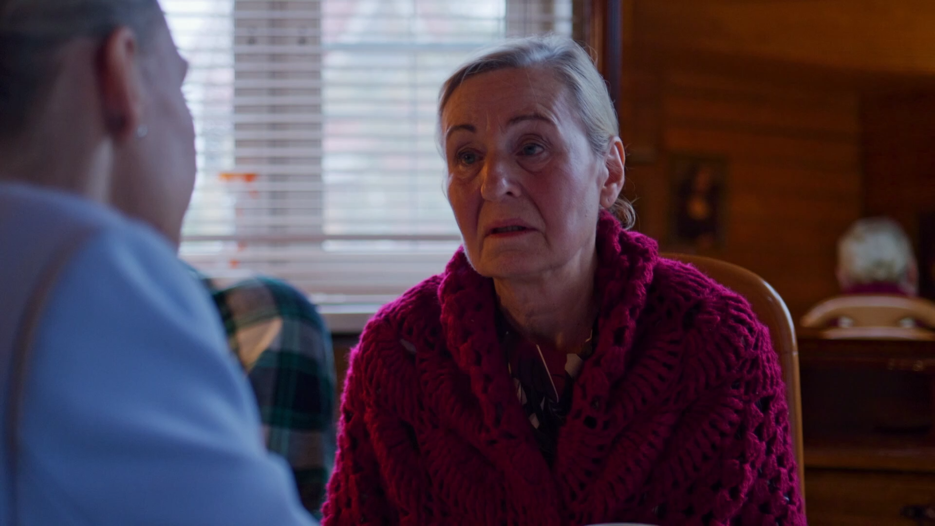 01. Далёкая и близкая .2022.WEB-DL 1080p.Files-x.mkv_snapshot_09.12.png