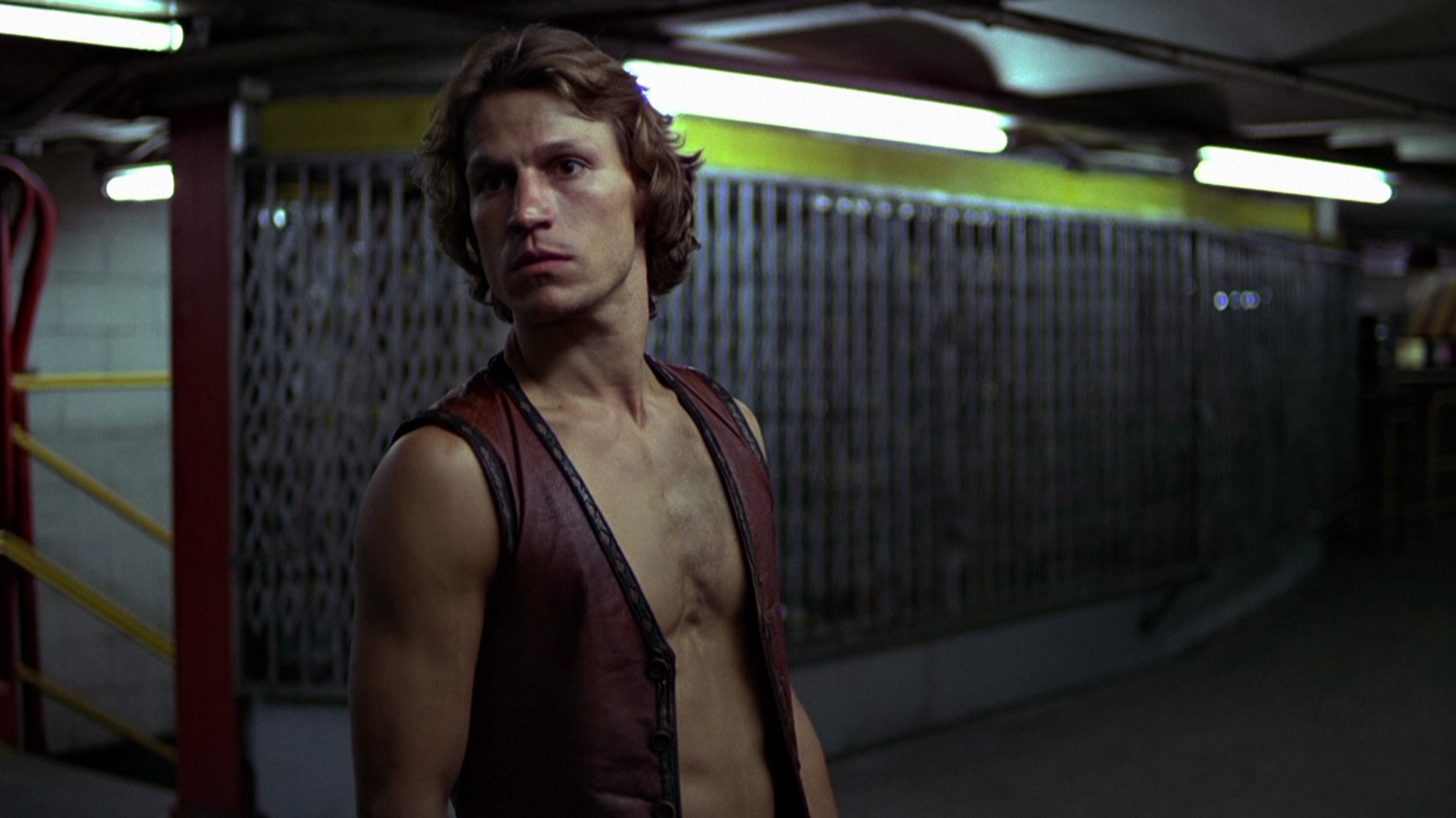 The.Warriors.1979.Imprint.BDRemux.1080p Director's.Cut.mkv_20230611_091430.020.png