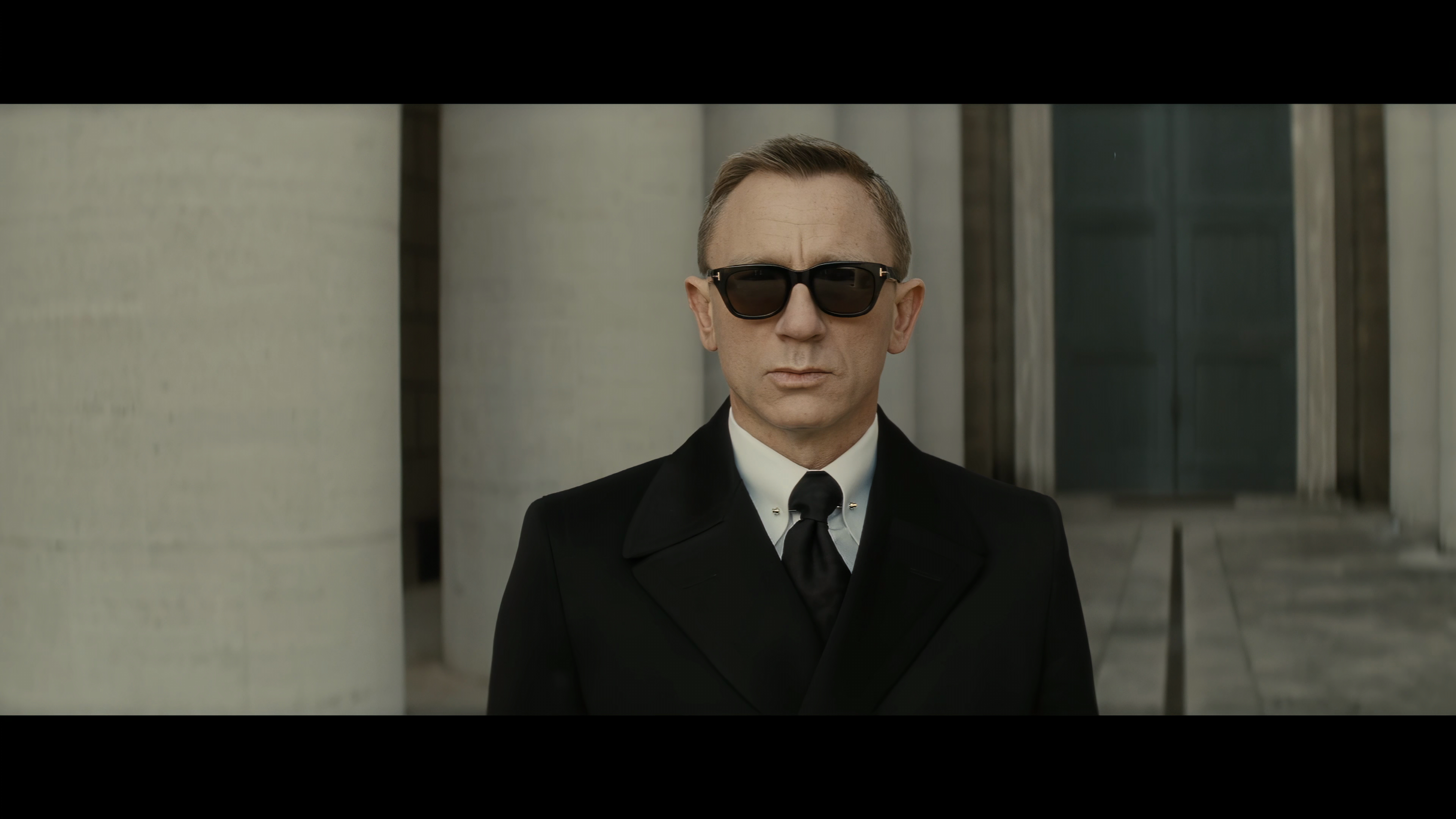 007.2015 Spectre - Спектр 4K.mkv_20230615_102638.460.png