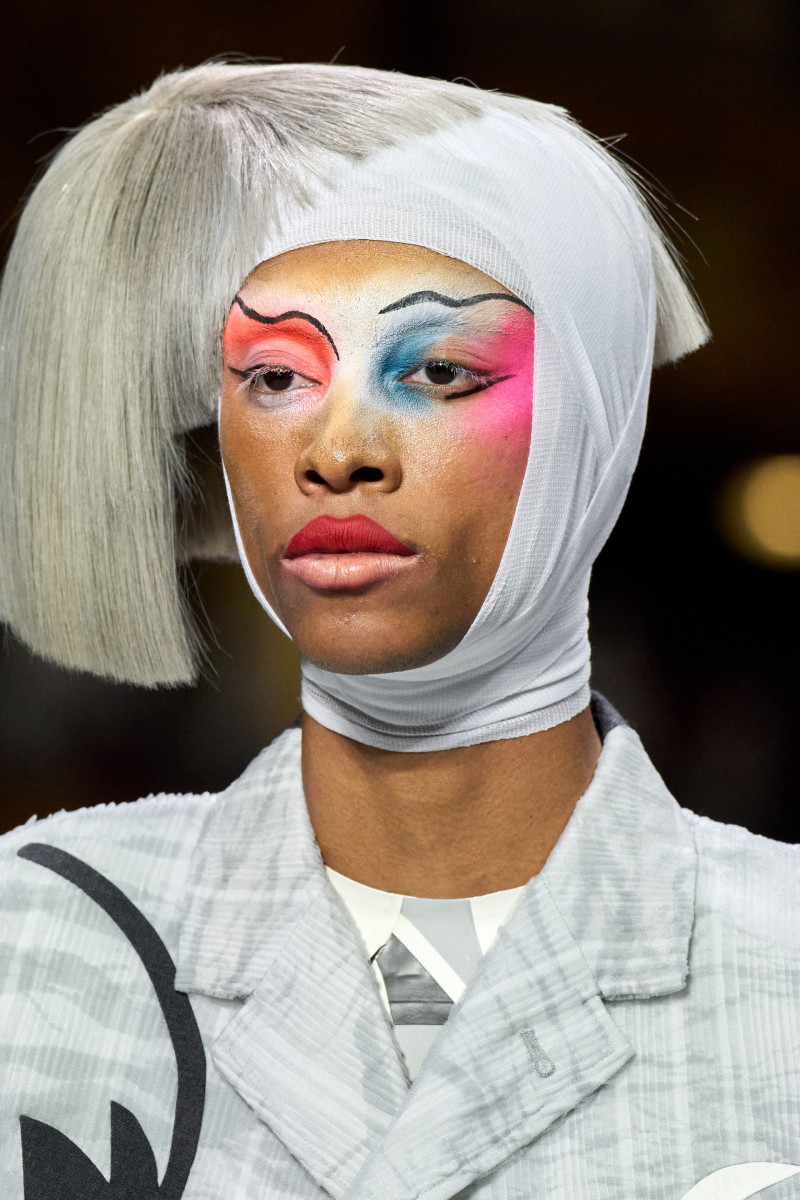00072-thom-browne-fall-2023-couture-details-credit-gorunway.jpg
