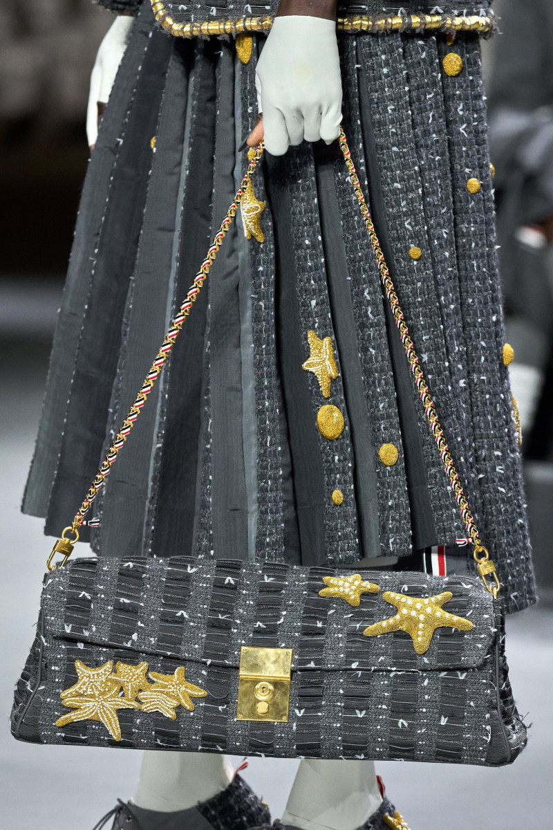 00071-thom-browne-fall-2023-couture-details-credit-gorunway.jpg