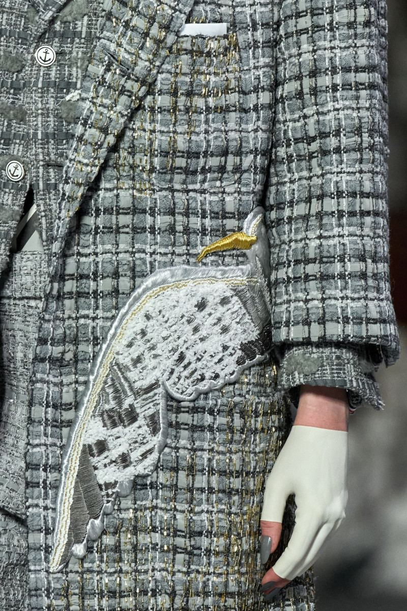 00046-thom-browne-fall-2023-couture-details-credit-gorunway.jpg
