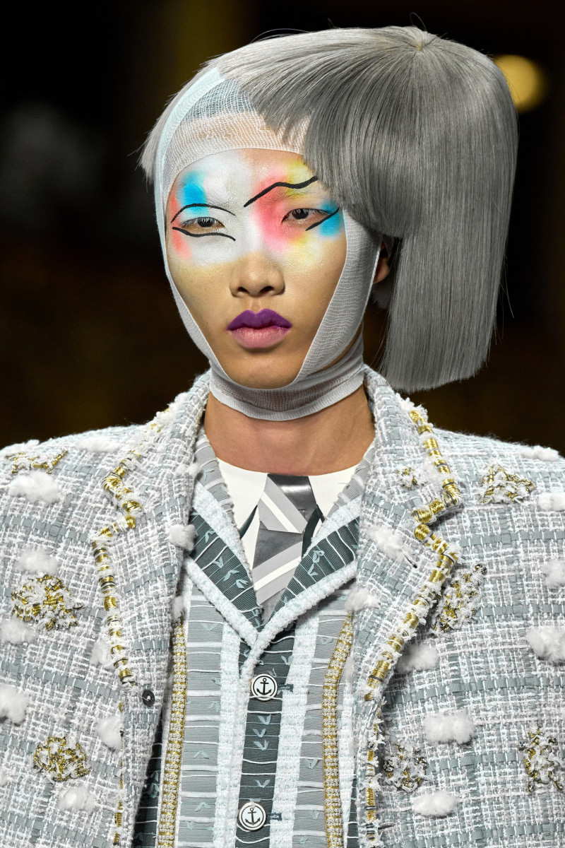 00027-thom-browne-fall-2023-couture-details-credit-gorunway.jpg