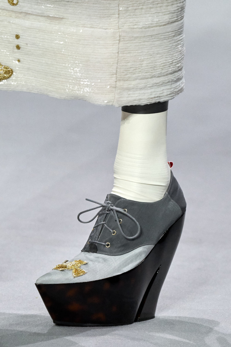 00039-thom-browne-fall-2023-couture-details-credit-gorunway.jpg