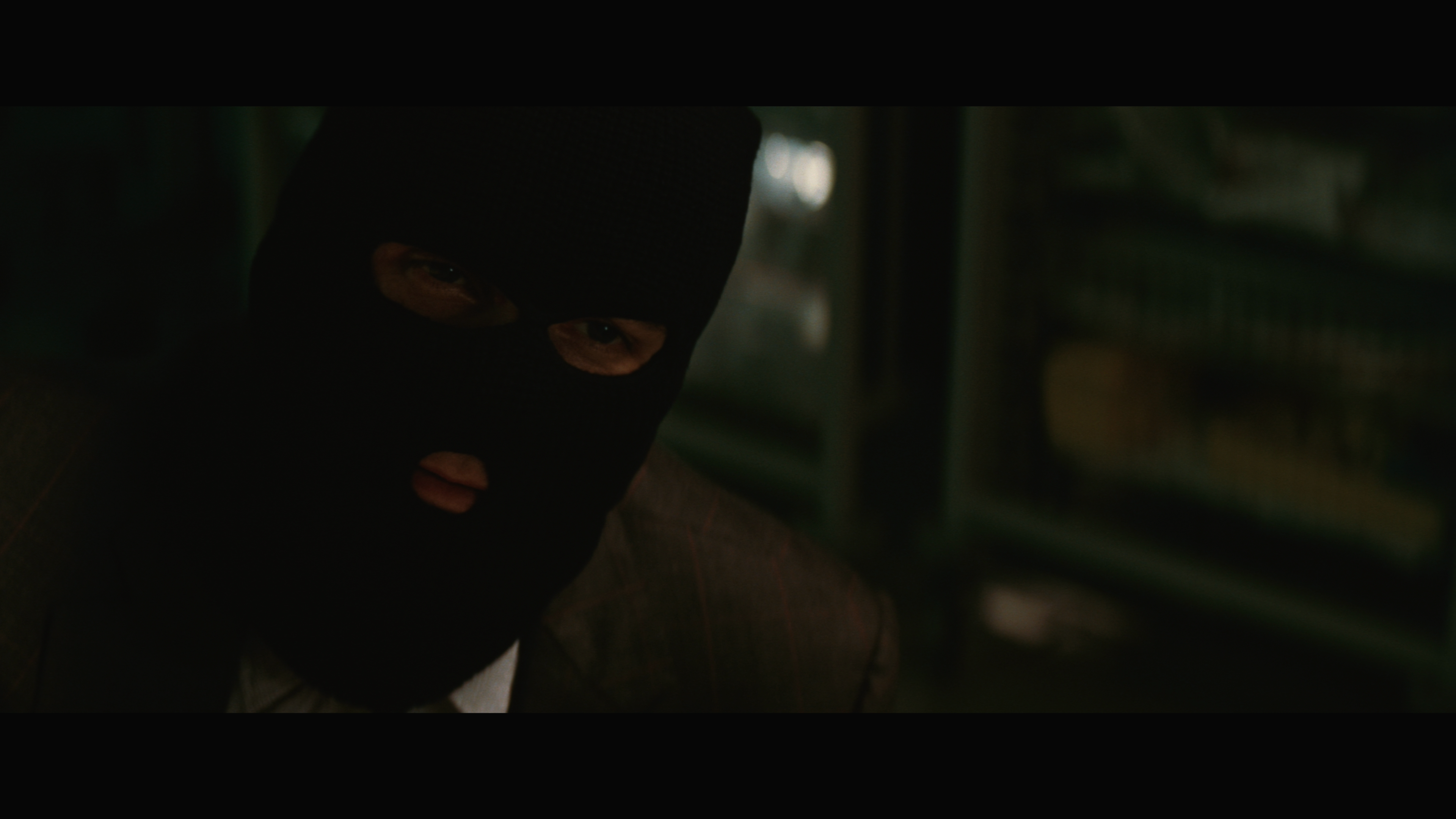 The Dark Knight Rises (2012).mkv_20230712_011806.256.png