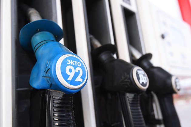 Цена бензина Аи-92 бьет рекордные значения седьмой день подряд