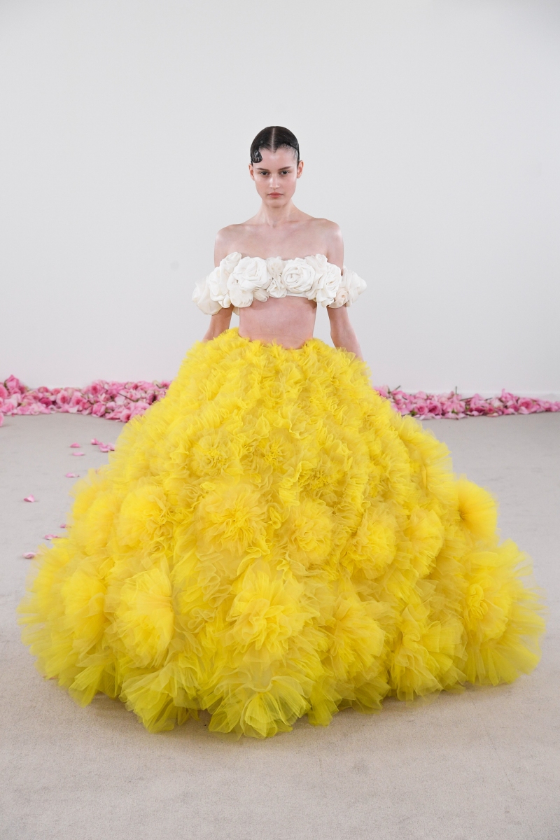 giambattista-valli-couture-fall-2023-paris-034.jpg