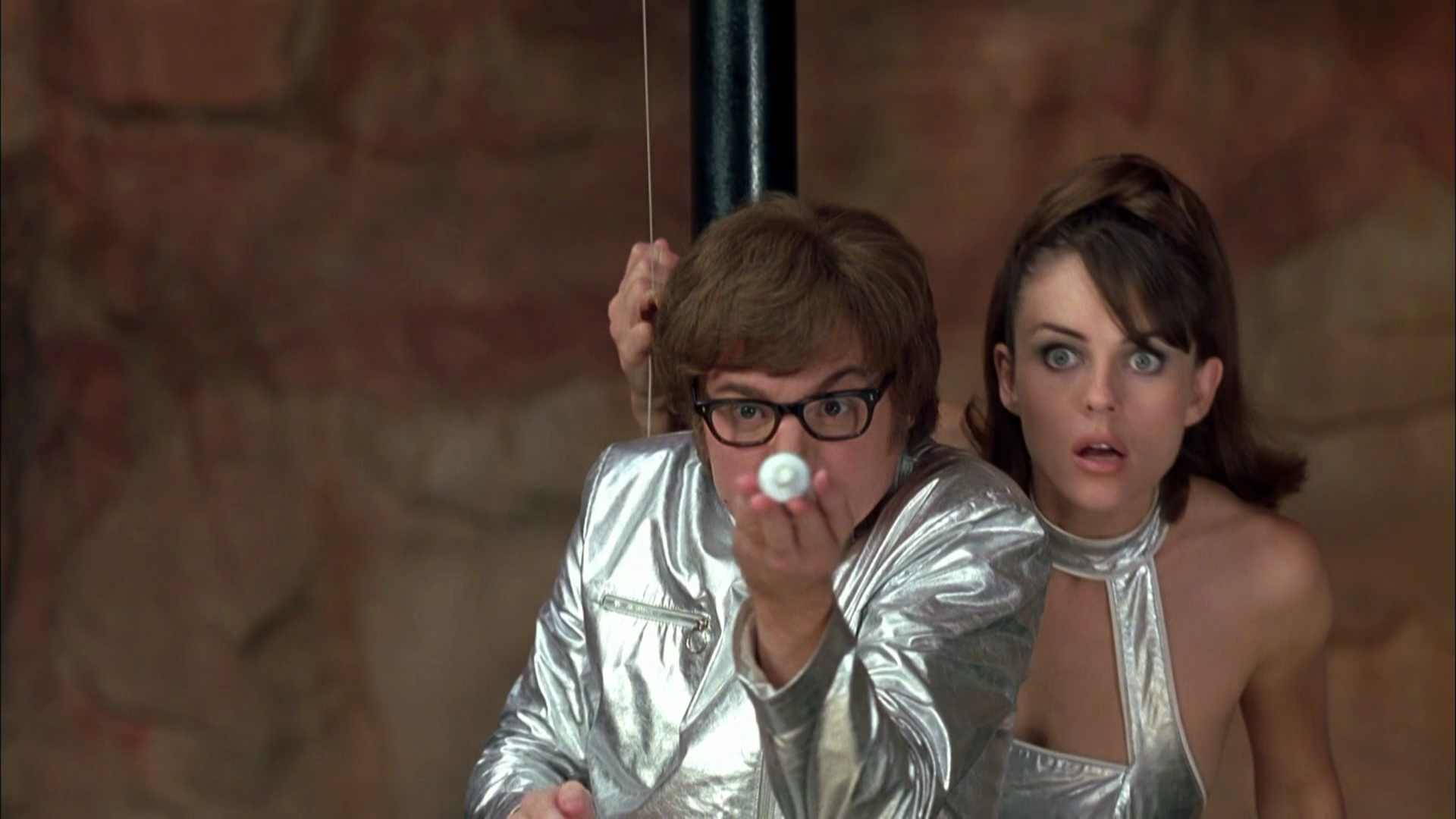 Austin.Powers_International.Man.of.Mystery.1997.WEB-DL.1080p.Open.Matte.mkv_20230730_071522.748.png