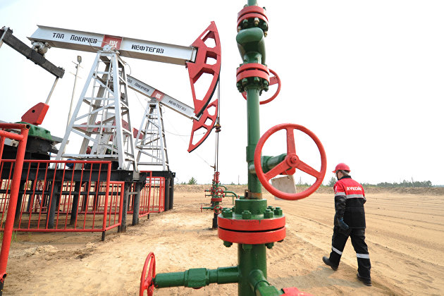 Средняя цена нефти Urals составила 64,37 доллара за баррель