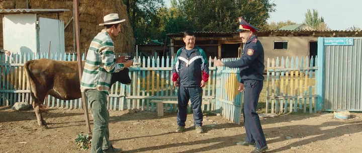 Ауылбайский участковый 2023 WEB-DLRip.avi_snapshot_00.37.27.png